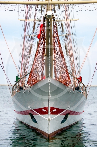 Barquentine, schooner barque front